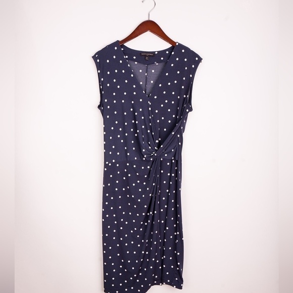 Banana Republic Sheath Dress Dark Blue & White Polka Dots Sze MP - Picture 2 of 13